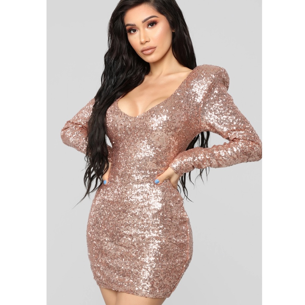 Fashion nova-Rose gold sequin dress